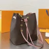 Designer Bucket Bags Brand Bag Totes 2023 Luxury Cross Body Handväska Fashion Axel Högkvalitativ väska Kvinnor Purse Telefonplånbok Ryggsäck Shopping Kvällsväska