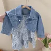 Jacken Kleines Kind Mädchen Frühling und Herbst Feste blaue Denim-Faux-Taschenjacke Blumenhalter-Kuchenrock Teenager-Outfits Baby