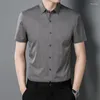 Camisas casuais masculinas verão manga curta cor sólida fino negócios versão coreana homens bonitos