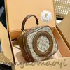 Alta moda Mini borsa fotografica portatile Borsa unisex da donna Borsa da uomo Borsa da viaggio Moda lusso Alta qualità Alta versione piccola borsa quadrata V104078