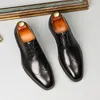 Sapatos sociais masculinos lisos italianos luxuosos couro de vaca genuíno 2023 estilista verão dedo do pé pontudo preto Derby casamento social sapatos masculino
