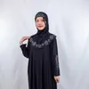 Ethnische Kleidung, schillernder schwarzer Kaftan, neueste Mode, reine Stoffe, Sommer-Winter-Kollektion, Pakisatani