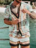 Мужские спортивные костюмы Мужские гавайские сета летняя золотая конная печать пляж с коротким рубашкой шорты рубашки повседневная поездка 2 костюма S3XL 230715
