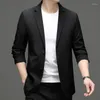 Costumes masculins 5665 hommes Fashion Casual Small Small Version coréenne masculine de Slim Jacket Couleur