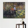 Ręcznie robione grafiki Płótna obrazy Claude Monet Woman z parasolem w ogrodzie w Argenteuil Modern Art Art Kitchen Room Decor