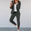 Kvinnors tvåbitar byxor 2023 Kvinnor Fashion Pieces Set Office Wear Blazers Coat and Female