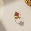 Fashion 4/Four Leaf Clover Charm ring Designer 18K Gold Shell for Girl Wedding Mother' Day fashion Jewelry Women Gift
