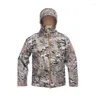 Giacche da caccia Giacca mimetica impermeabile da uomo Soft Shell Outdoor Tactical Mountaineering Warm Fleece Charging