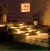 庭の装飾ライトランプデコレーションソーラーライトステップパティオ階段ヤードフェンスの屋外の防水LEDパワー