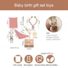 Presentuppsättningar Född badleksak Set Double -Sided Cotton Filt virkade Rattle barnvagn Toys Animal TingeThing Armband Baby Birth Present Produkt 230715