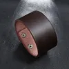 Stylish herrläder manschett armband armband med snäpp fästelement justerbart läder wrap smycken tillbehör lager bästa pris