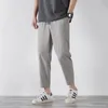 Pantalones cortos para hombre, pantalones cortos de verano, finos, informales, deportivos, rectos, de Color sólido, tendencia de moda holgada