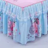 Nordisk romantisk blommönster sängkläder set bomullsafflad säng kjol drottning täcker ark hem dekoration
