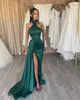 Elegant A Line Dark Green Prom Dresses kralen Halter Avondjurken Plees Slit Formele lange speciale OCN -feestjurk