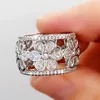 Bijoux Vintage Anneaux De Mariage À La Main En Argent Sterling 925 Blanc 5A Zircon Cubique CZ Diamant Fleur Creuse Femmes Bague De Fiançailles Pour Cadeau Amoureux