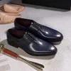 Męskie klasyczne buty sukienki oryginalne skórzane koronkowe uprawne punkt palce biurowy kombina