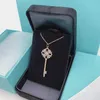 Original nouveau S925 argent Victoria Key série trésor chandail chaîne pendentif mode Versatiffayle cadeau