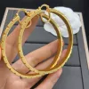 Orecchini di gioielli di marca designer Gold Fashion Big Circle Head Gioielli S Lettera V Stalling Earring Hoops Wholesale 22030105r