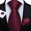 Papillon Seta Dot Tie per uomo 8cm Larghezza cravatta Pocket Square Gemelli Set Accessori da sposa per uomo Regalo Gravatas DiBanGu