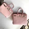 Handbag de couro Platinum Luxurys 2024 Saco Alligator Padrão portátil Messenger Messens Bag Womens Fashion Buckle Saco
