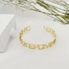 Bracelet LUER personnalisé lettre bracelet/bracelets personnalisés avec nom/hommes femmes en acier inoxydable lettres bijoux cadeau pour ami 230716