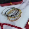 Braccialetto 2023 moda braccialetto dado di alta qualità per donna doppio bullone a vite uomo coppia regalo gioielli di design di marca alla moda