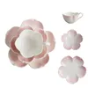 Tazze Piattini Tazza da caffè a forma di fiore in ceramica europea di lusso con piattino Vassoio da dessert Set Piatto da latte pomeridiano romantico