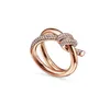 T Ring for Women Designer Jewelry Rose Gold Sier Plated Knot Shaped Diamond Rings Jewelly Birthday Party Gift Wholesale