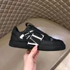 Luxury brand men's and women's casual shoes runway platform platform wedge shoes round head lace-up men's casual shoes fashion flower leather patchwork low-top sneakers.