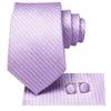 Gravatas Borboletas 2023 Listradas Lilás Seda Business Tie Hi-Tie Designer Gravata Masculina Luxo 8,5 cm Lenço de Punho Abotoadura Broche Casamento Masculino
