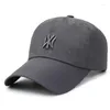 Boll Caps Spring Autumn Fashion Outdoor Baseball for Men Women Letter broderad herrkvinnor Hip Hop Snapback Hat grossist