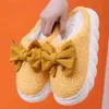 Pantoufles Mignon Pantoufles Femmes Chaussures Hiver Pantoufles Intérieur Maison Chaussures Chaud En Peluche Pantoufle Couples Maison Plate-Forme Diapositives Kawaii Chaussures L230717