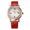 Montres-bracelets prix bas Promotion femmes montres décontracté ceinture en cuir Quartz dames étudiants filles cristal Reloj De Mujer