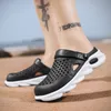 Sandals Men Women Casual Summer High Quality Rubber Hole Water Shoes Clogs Lovers Home Garden Outdoor Beach Flat Slippers 2306715