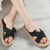 Kapty Damskie Sumne Slajdy Wygodne lniane kapcie pasiastki Band Line Flip Flip Flops Sandals Sandals Ladies Indoor Buty SH268 L230717