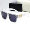 Markendesigner-Sonnenbrille Damenbrille Polarisierter UV-Schutz Lunette Gavas de Sol Sonnenbrille Strandsonnenbrille mit Box Mode-Sonnenbrille Damen