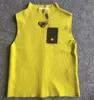 Womens Tank Top Designer Vest Triangle Summer Top T-shirt Vest Casual ärmlös Vest Classic Style finns i en mängd olika färger