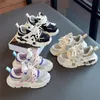 Wiosna i jesień Nowy pojedynczy siatka dziecięca buty dla dzieci Casual Children's Mesh Oddychający pusty but sportowy butów do biegania studentów