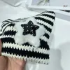 Gorro/Bonés de Caveira Y2K Gótico Chapéu de Malha Harajuku Pequeno Chapéu de Diabo Listrado Feminino à Prova de Vento Inverno Feito à Mão Gorro Feminino Chapéus 230717