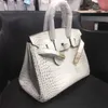 Luxurys Handbag Platinum Leather Lady Begonia Luxury Crocodile Pattern Baghale Seam Wax Thread Womens Bag for Lesbians
