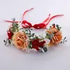 Kopfbedeckungen Itacazzo Dekorative Requisiten Damen Süße Hochzeit Blumendekor HaarbandReise-Po-Kranz