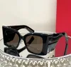 Wysokiej jakości Yslllllm119 Czarne prostokątne okulary przeciwsłoneczne dla kobiet designerskie okulary przeciwsłoneczne Słowe modne klasyczne luksusowe luksusowe okulary przeciwsłoneczne z pudełkiem
