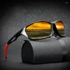 Occhiali da sole polarizzati da uomo Designer di marca Occhiali da sole sportivi quadrati per guidare la pesca Occhiali con montatura nera UV400