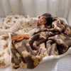 Couvertures emmailloter mignon ours couverture en laine d'agneau double face laine d'agneau doux chaud Sherpa canapé jeter couvertures sieste couette couvertures pour enfants adultes 230717