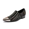 豪華なHadnmade Mens Shoes Metal Poinded Toe Men Business and Party Wedding、Big Sizeのための本物の革の靴オックスフォード