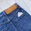 Designerin Frauen Jeans Ankunft High Wailstraße ausgehöhltes Patch Sticked Decoration Casual Luxus Blue Straight Denim Hosen