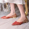 Jurk Schoenen Chinese Stijl Zijde Rode Bruid Flats 2023 Sequin Shining Zwangere Vrouw Big Size Comfortabele Glazen Slipper