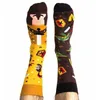 Chaussettes pour hommes 2 paires/lot drôle mode Hip Hop heureux Harajuku confortable décontracté nouveauté asymétrique dessin animé sport