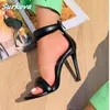 Sandalen Sommer Golden Roman Back Zipper Stiletto Frauen Solide Spitz Mode Hohe Qualität Täglichen Party Kleid Sexy Schuhe