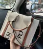 10A Luxe Tas Kleurrijke Designertassen Luxe Totes Bag Lafite Geweven HOUTIGE TOTE BAG Designer Totes Damestassen Linnen Lederen Outfit Crossbody Winkelen Casual Strand